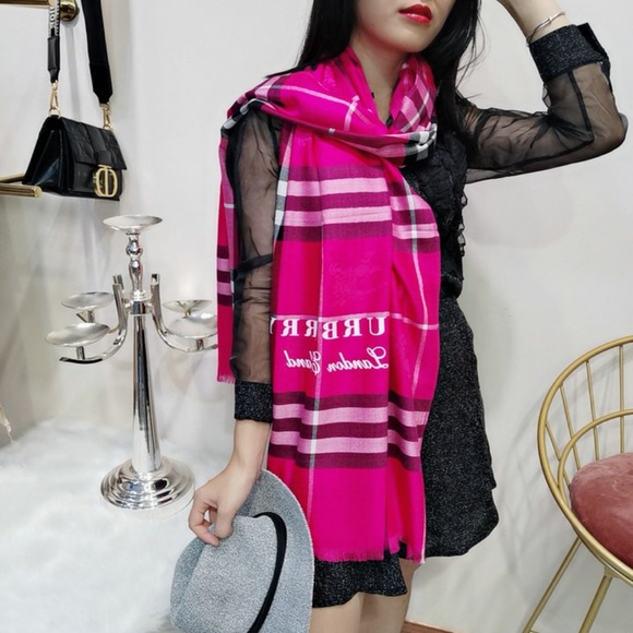 Scarves_&_Wraps